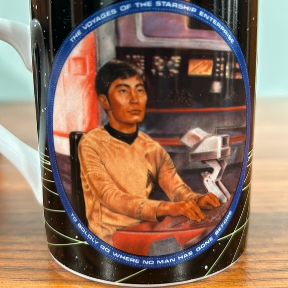 Vintage Star Trek 6 mug collection. Original series - Picture 6 of 9